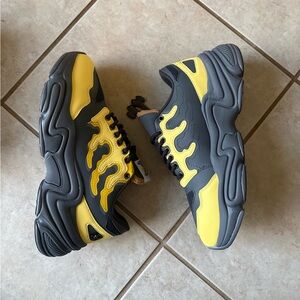 Men’s Brand X Sneakers, Size 9, NIB